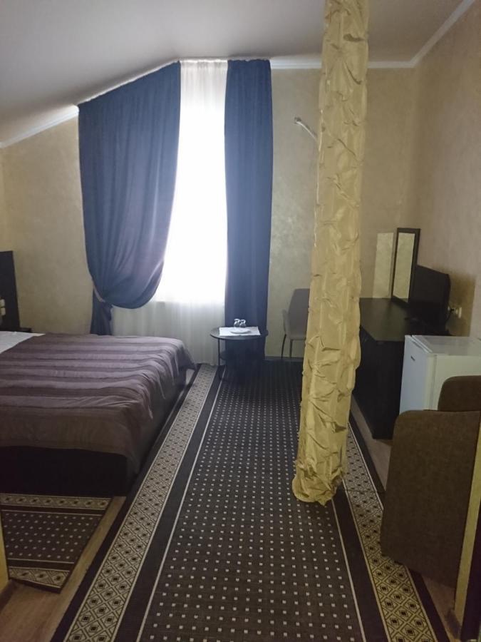 Hotel Mishel Plus Charków Zewnętrze zdjęcie