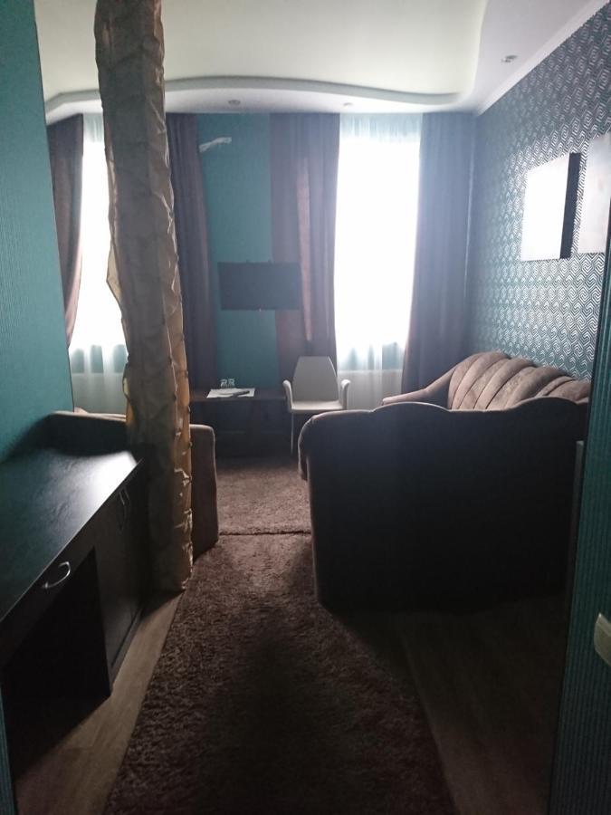 Hotel Mishel Plus Charków Zewnętrze zdjęcie