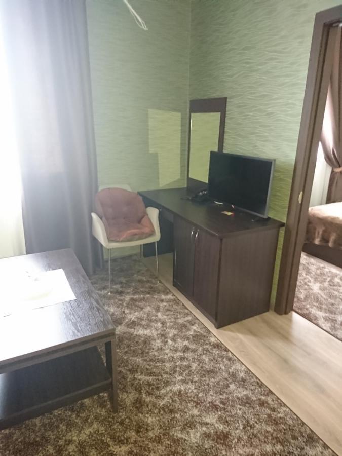 Hotel Mishel Plus Charków Zewnętrze zdjęcie