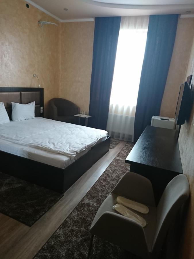 Hotel Mishel Plus Charków Zewnętrze zdjęcie