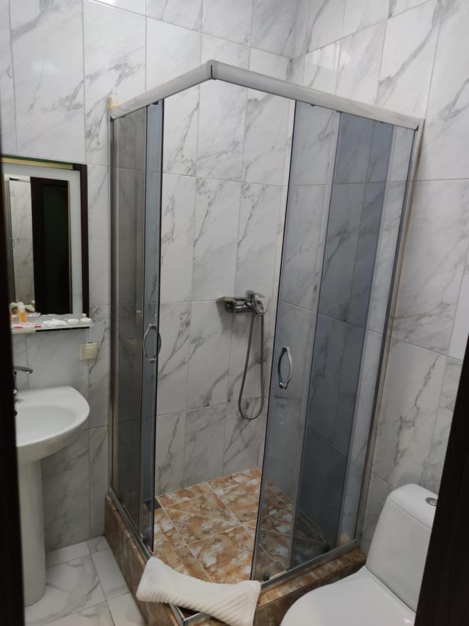 Hotel Mishel Plus Charków Zewnętrze zdjęcie